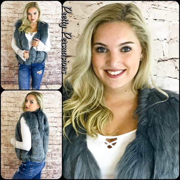 NWT Gray Faux Fur Vest❗️LAST 2‼️ - Picture 4 of 5
